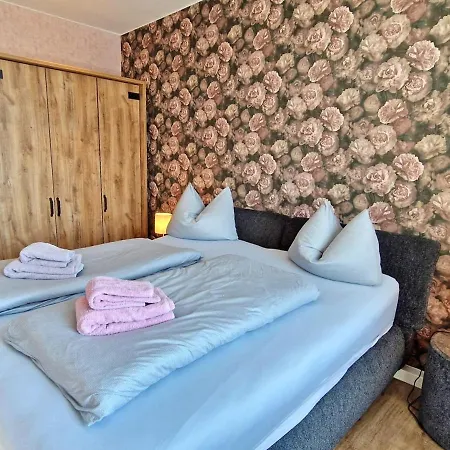 Am Yachthafen Waren Muritz 11270 Apartment