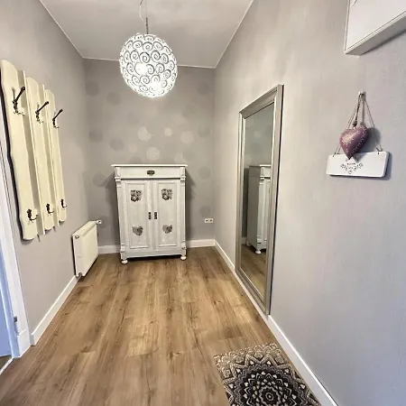 Apartment Am Yachthafen Waren Muritz 11270